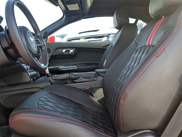 Used 2016 Ford Mustang Premium image 20
