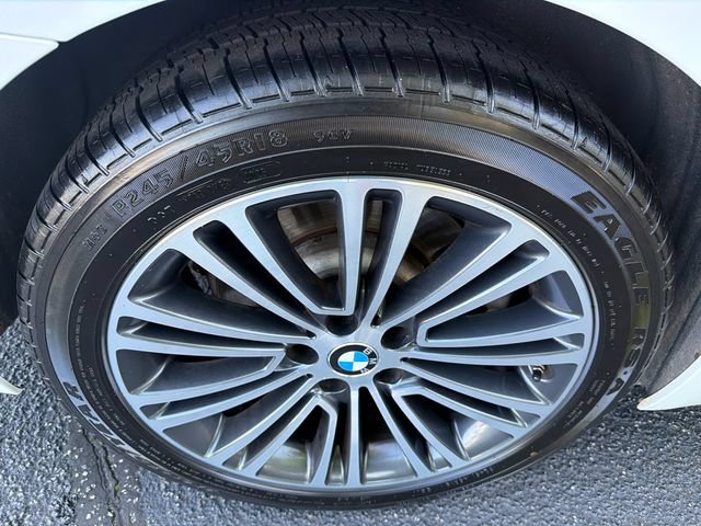 Used 2018 BMW 530i RWD image 17