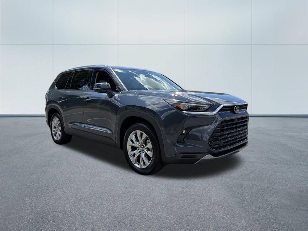Used 2026 Toyota Grand Highlander AWD image 4