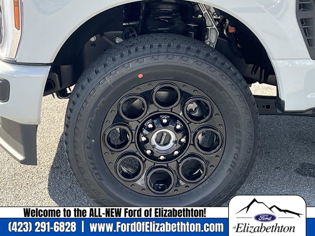 New 2025 Ford F250 Lariat w/ Lariat Ultimate Package image 12