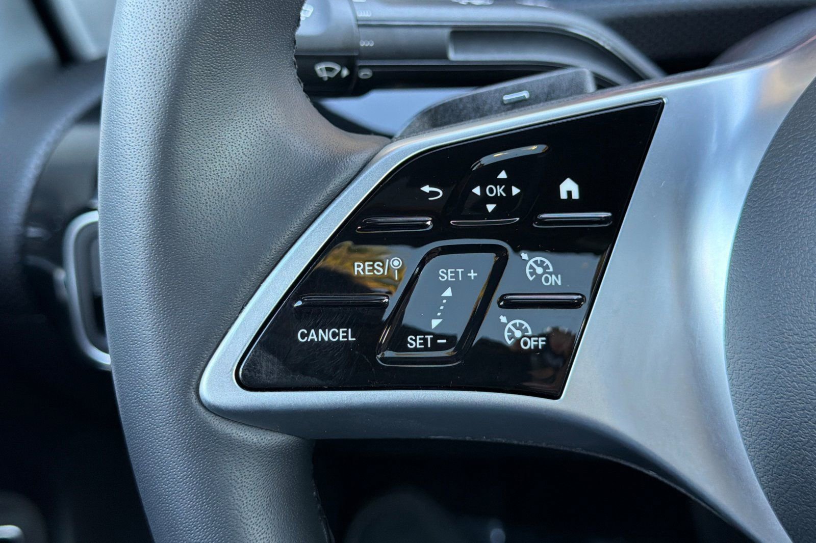 Used 2025 Mercedes-Benz CLA 250 4MATIC image 26