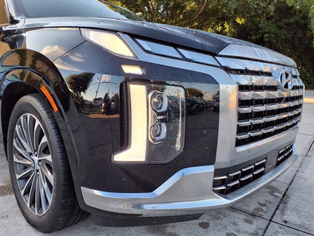 Used 2024 Hyundai Palisade Calligraphy image 25
