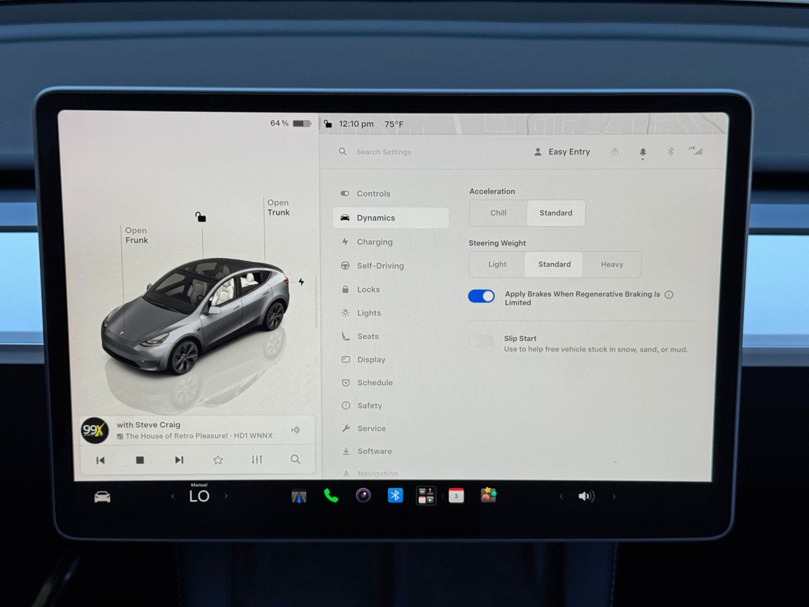 Used 2024 Tesla Model Y Long Range RWD image 23