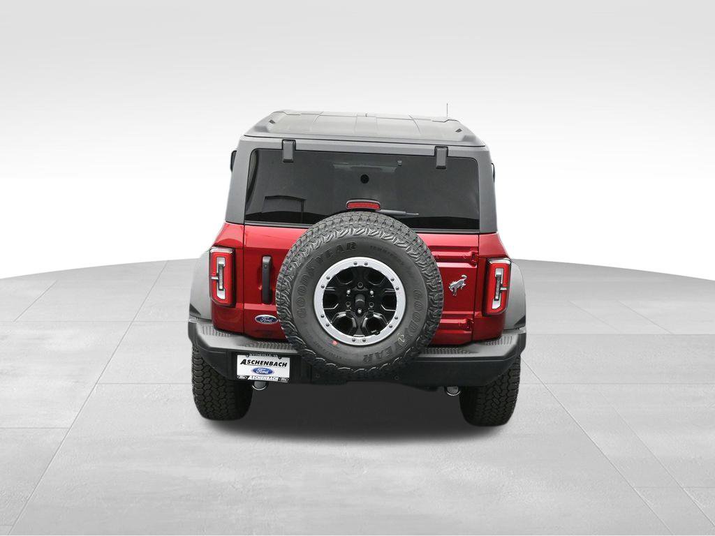 New 2025 Ford Bronco Badlands w/ Sasquatch Package image 17