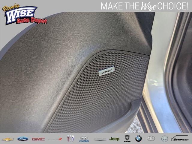 Used 2016 Chevrolet Trax LT w/ LT Sun and Sound Package FWD image 11