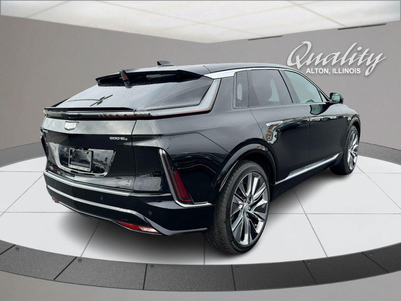 Used 2025 Cadillac Lyriq Luxury w/ Nappa Leather Package AWD/4WD image 3