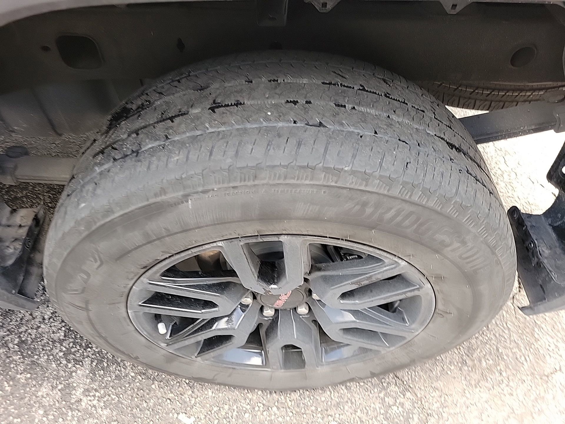 Used 2023 GMC Sierra 1500 Elevation image 15