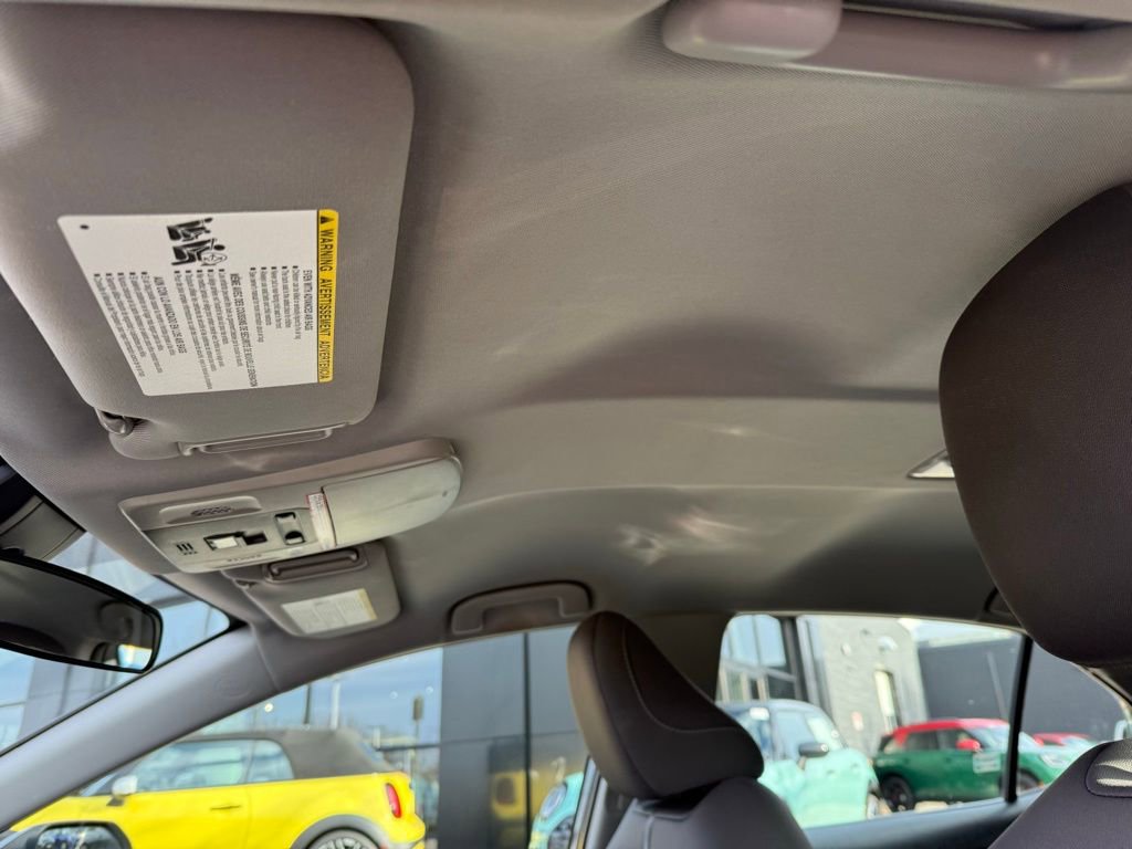 Used 2022 Toyota Camry LE image 13