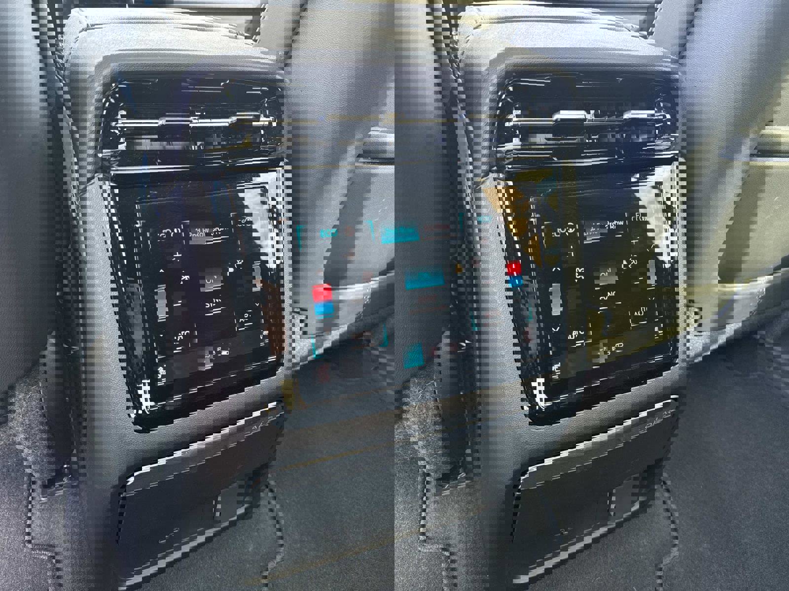 New 2025 Cadillac Escalade IQ Sport 1 image 18