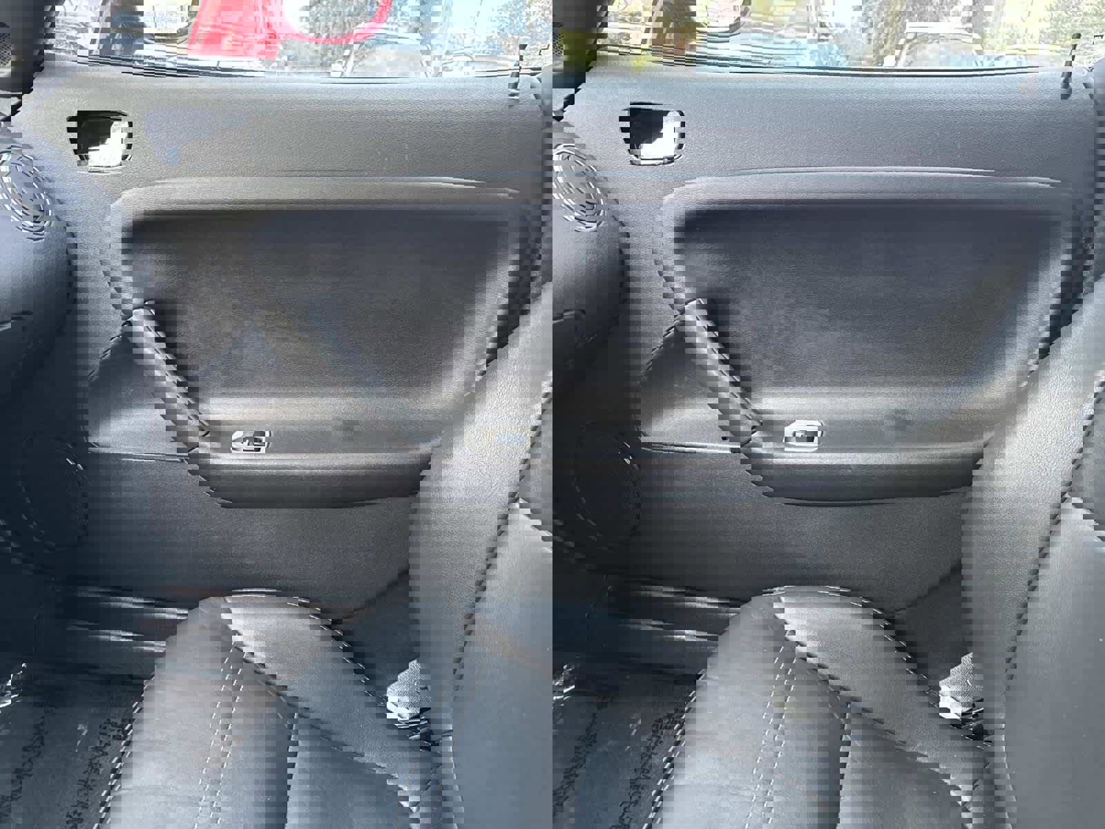 Used 2006 Pontiac Solstice Convertible w/ Premium Package image 16