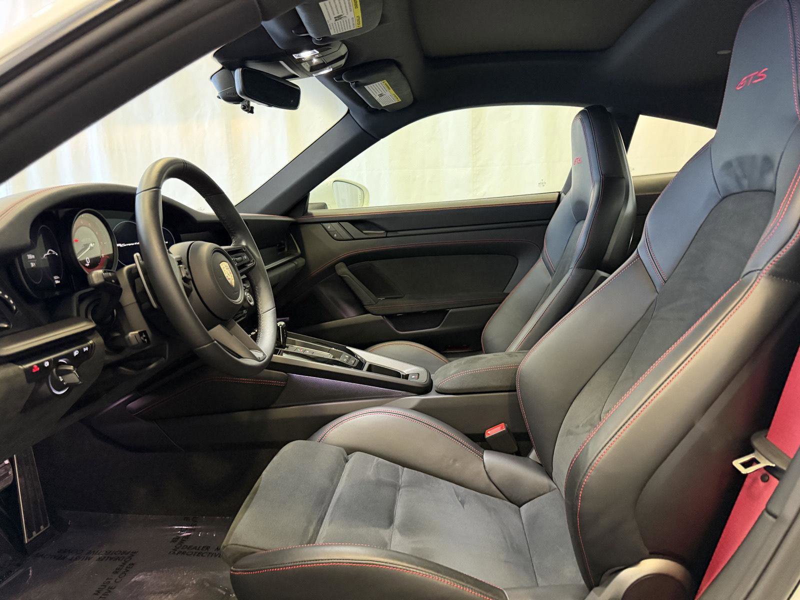 Used 2024 Porsche 911 Carrera 4 GTS image 5