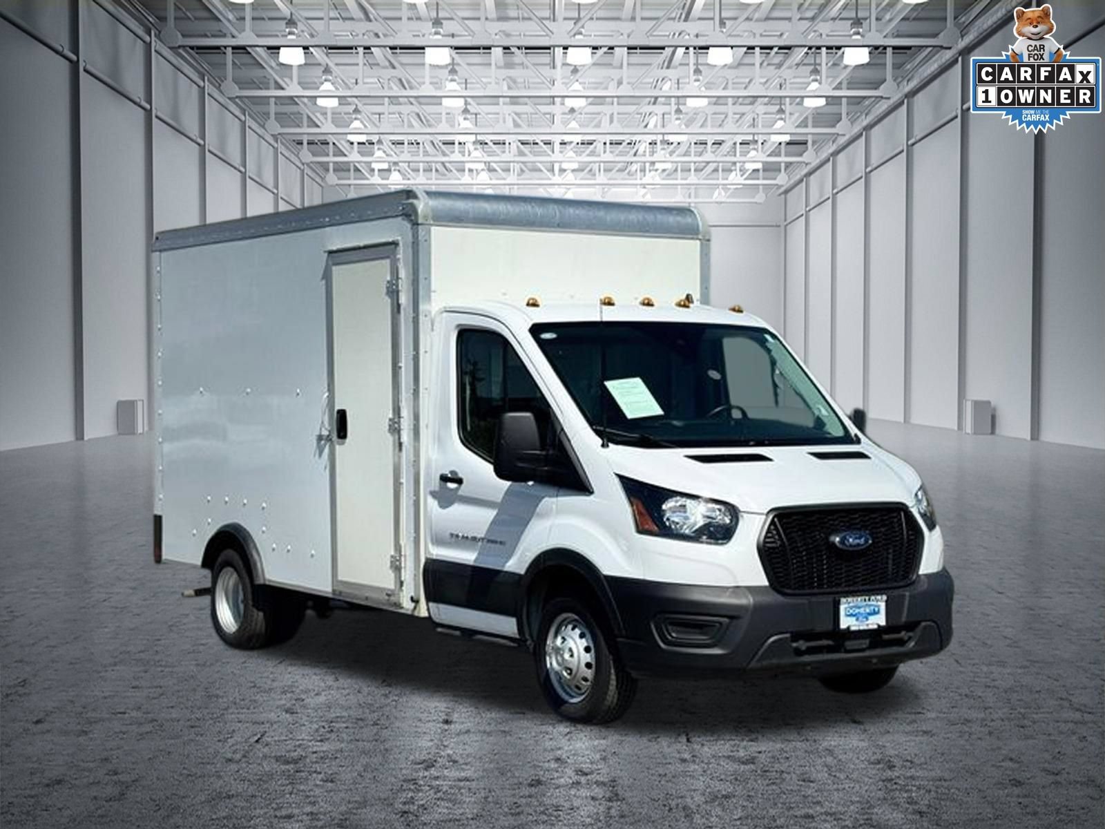 Used 2023 Ford Transit 350 DRW RWD image 4