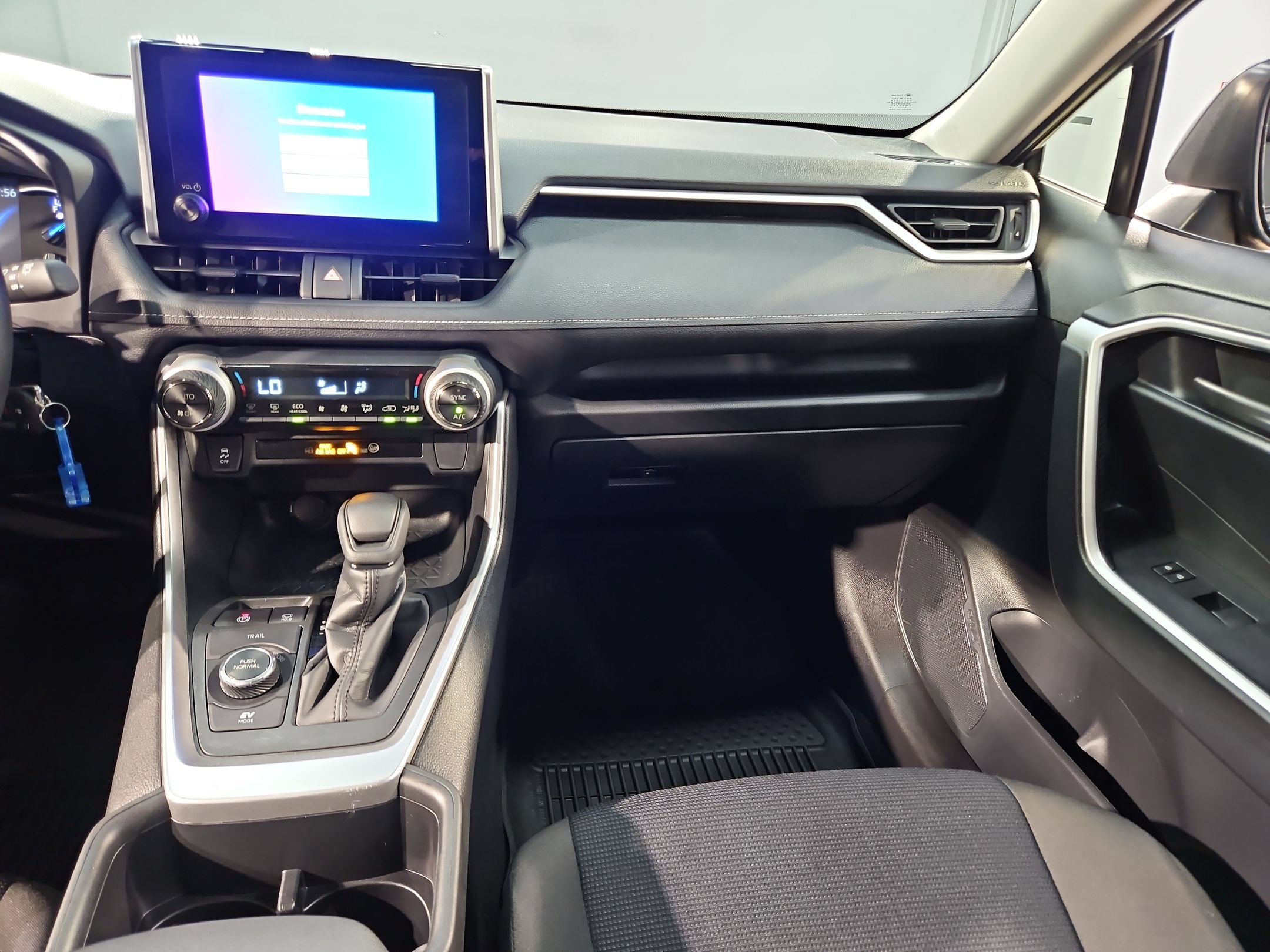 Certified 2025 Toyota RAV4 LE AWD/4WD image 11