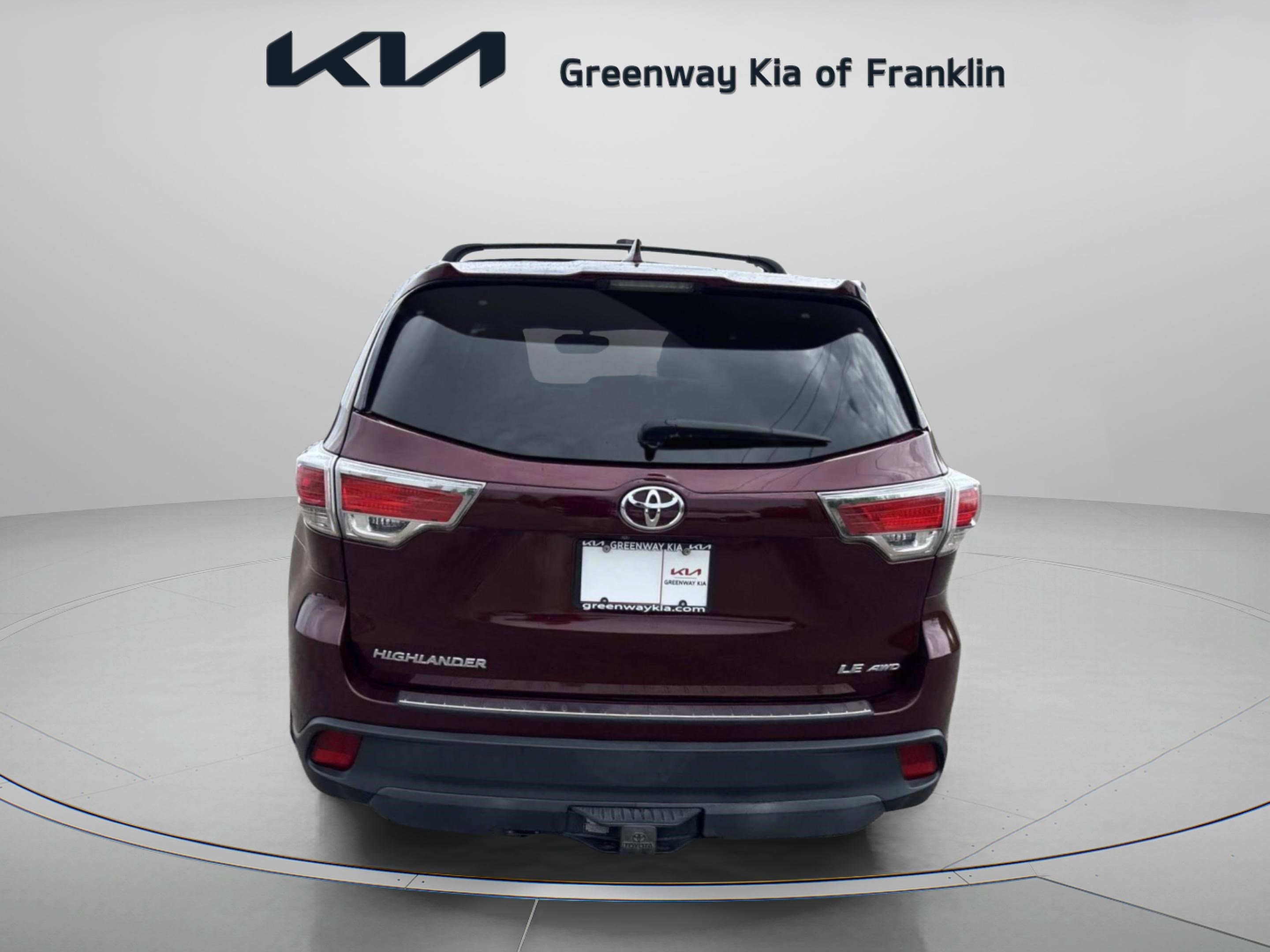 Used 2014 Toyota Highlander LE image 6