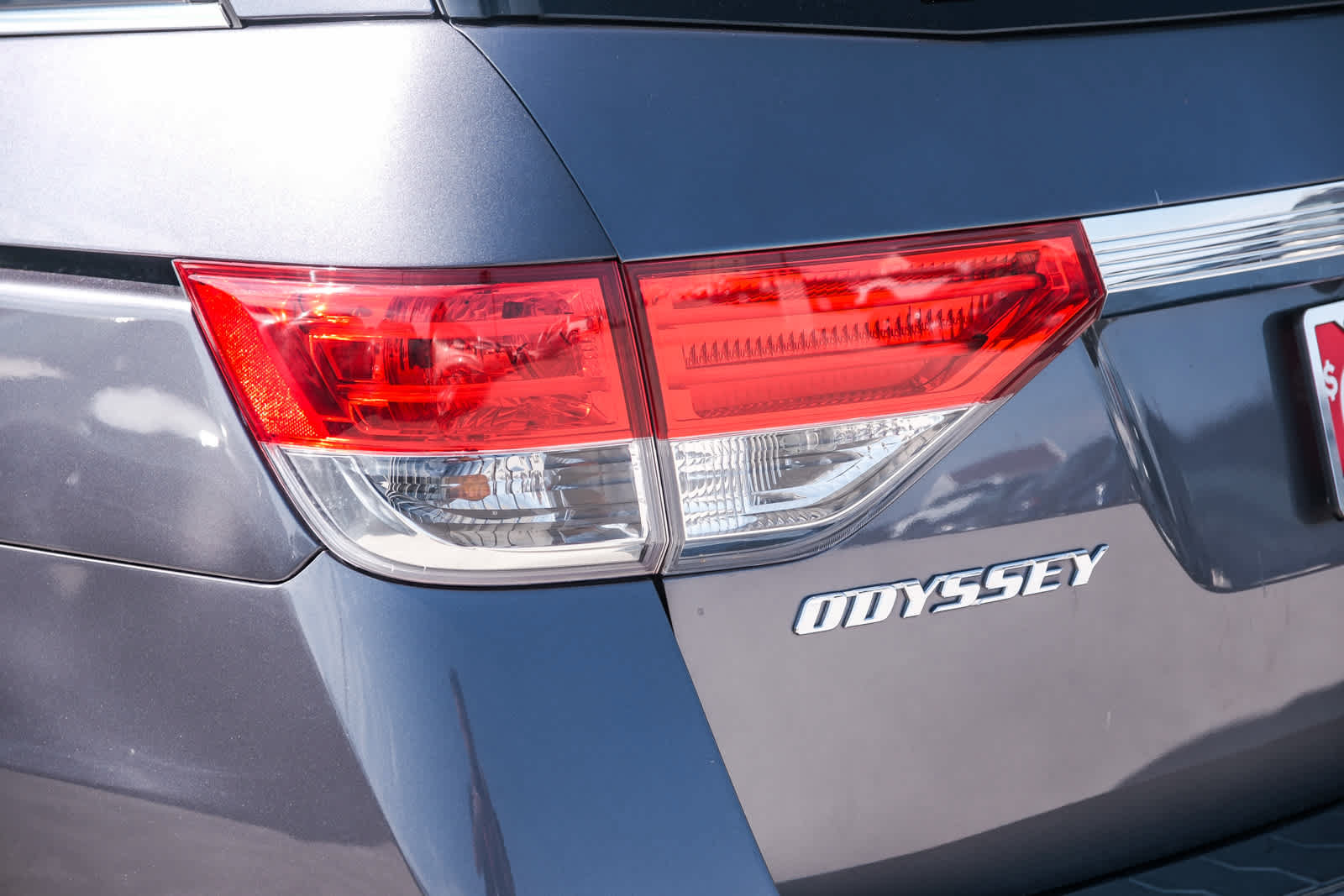 Used 2016 Honda Odyssey EX-L image 7