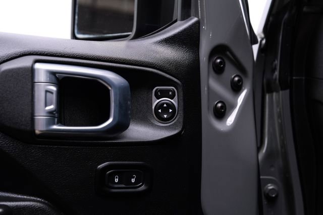 Used 2021 Jeep Wrangler Unlimited Sport image 82