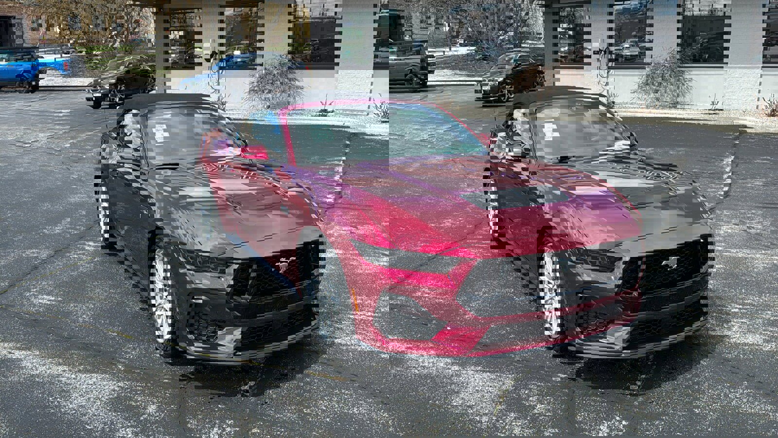 Used 2025 Ford Mustang GT Premium RWD image 3