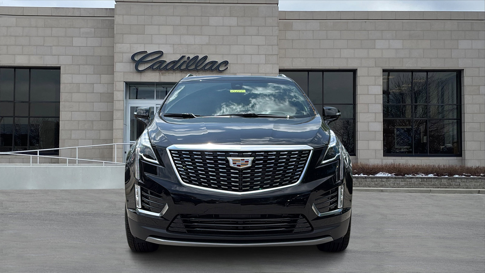 New 2026 Cadillac XT5 Premium Luxury w/ LPO, Floor Liner Package AWD/4WD image 7