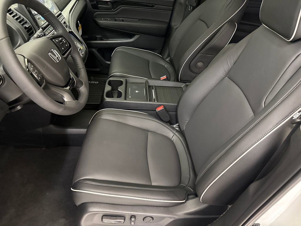 New 2026 Honda Odyssey Touring image 20
