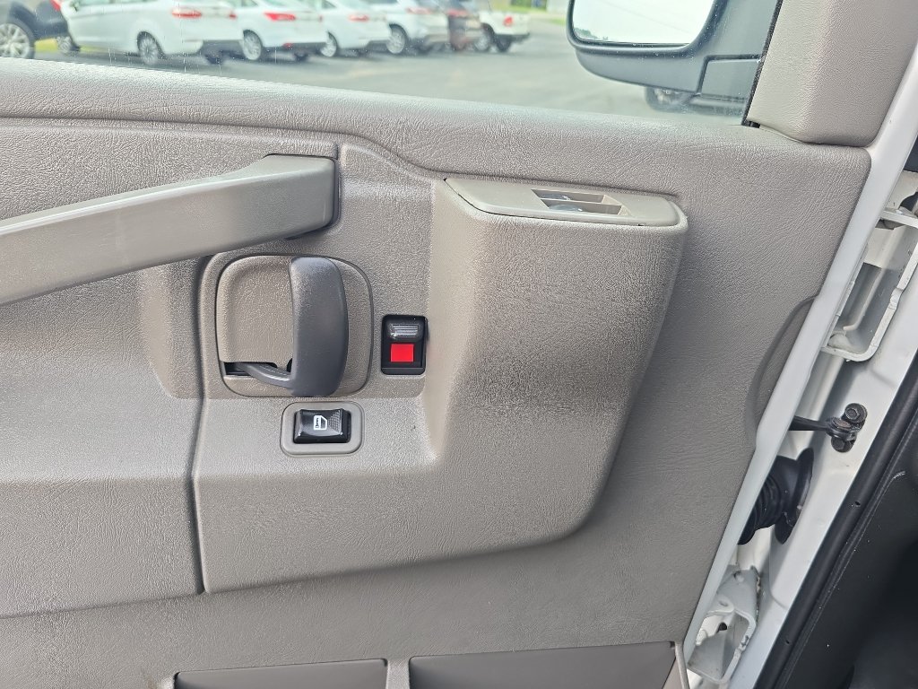 Used 2017 GMC Savana 2500 w/ All Terrain Package RWD image 19