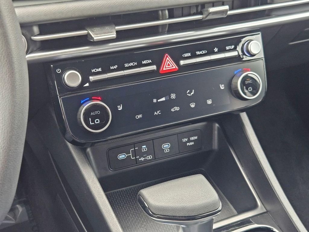 Certified 2025 Hyundai Santa Cruz SEL image 21