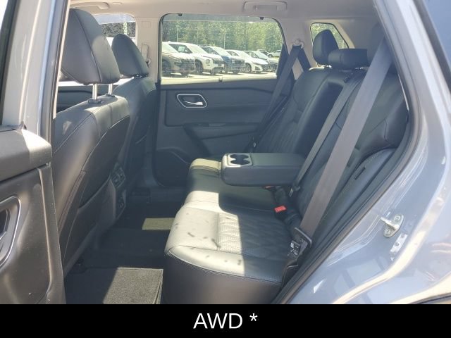 Certified 2024 Nissan Rogue Platinum w/ Platinum Premium Package AWD/4WD image 21