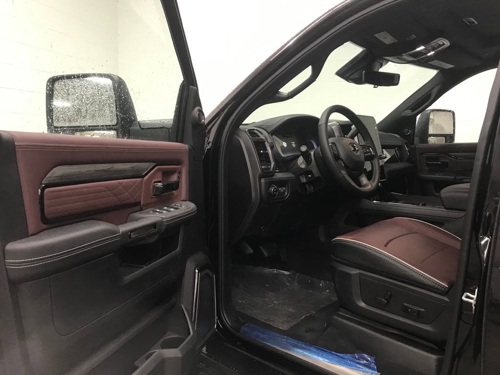 New 2026 RAM 2500 Limited image 11