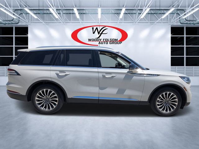 Used 2020 Lincoln Aviator Reserve w/ Equipment Group 201A RWD image 2