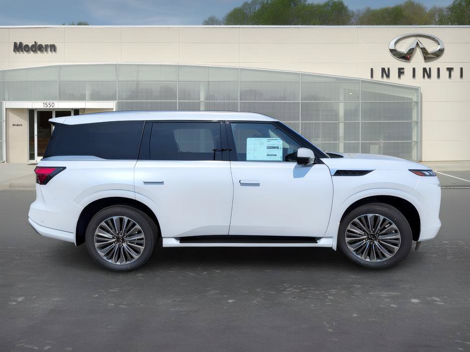 Certified 2026 INFINITI QX80 Luxe w/ Cargo Package AWD/4WD image 4