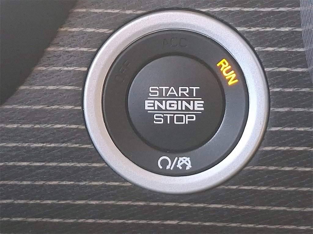 Used 2020 RAM 1500 Limited image 26