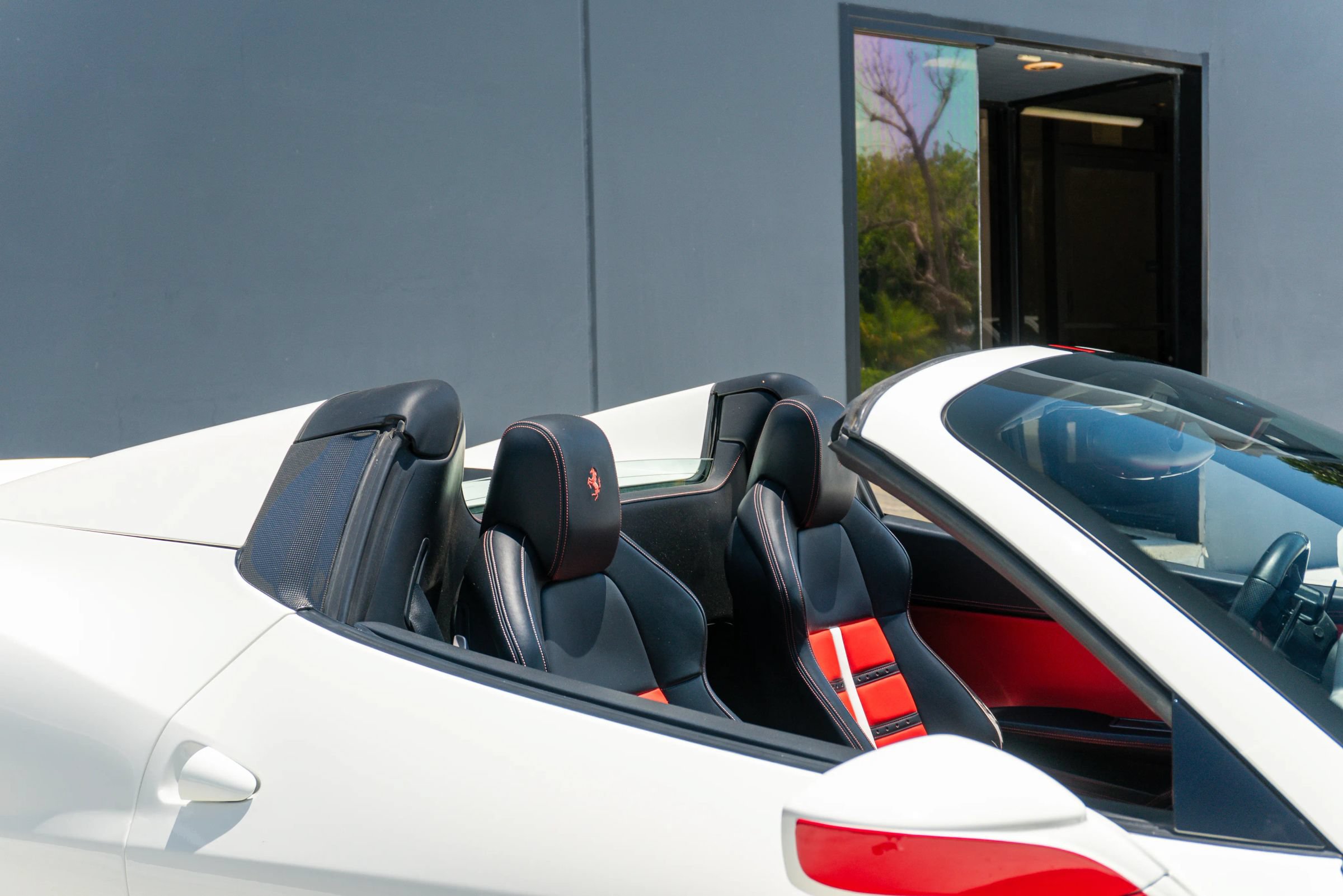 Used 2014 Ferrari 458 Spider RWD image 55
