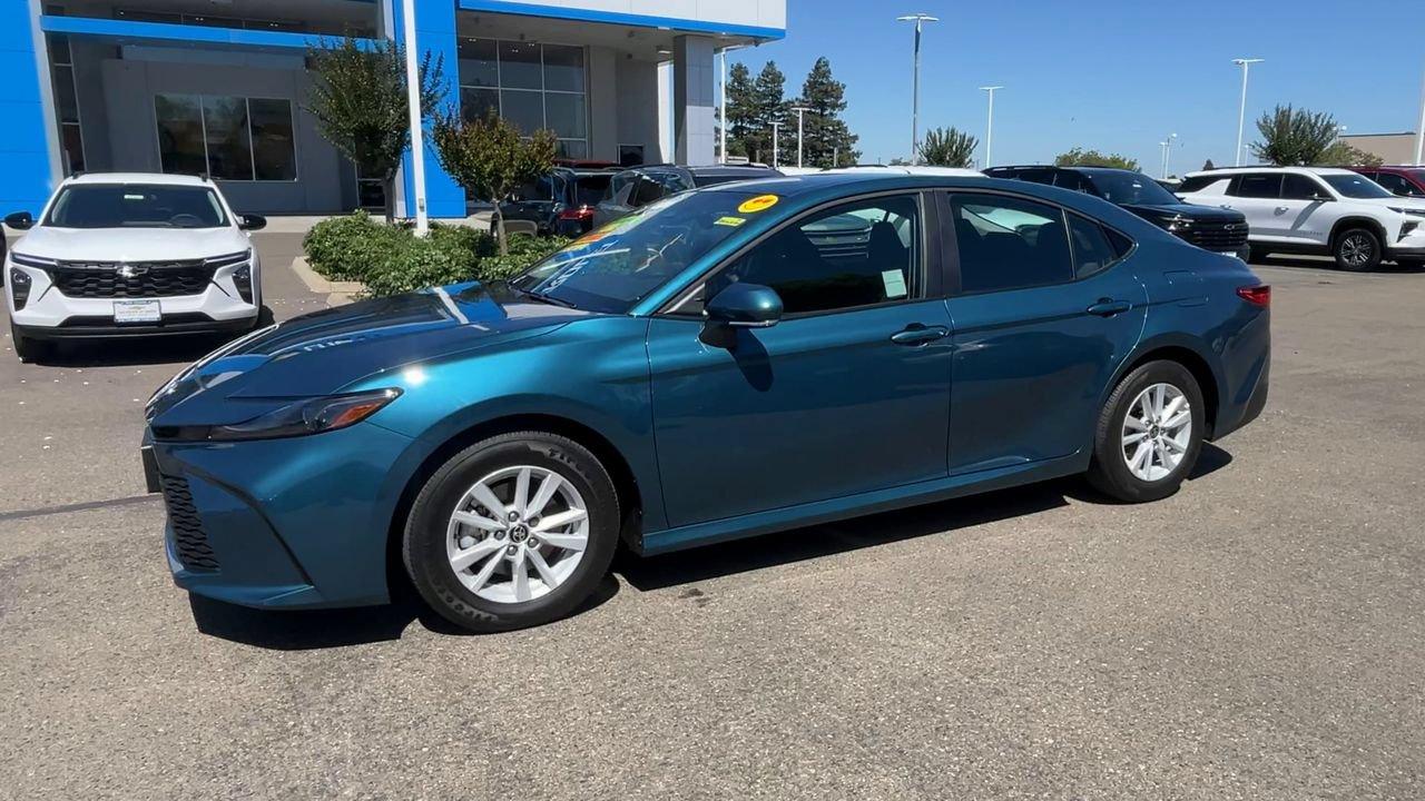 Used 2026 Toyota Camry LE w/ Convenience Package FWD image 3