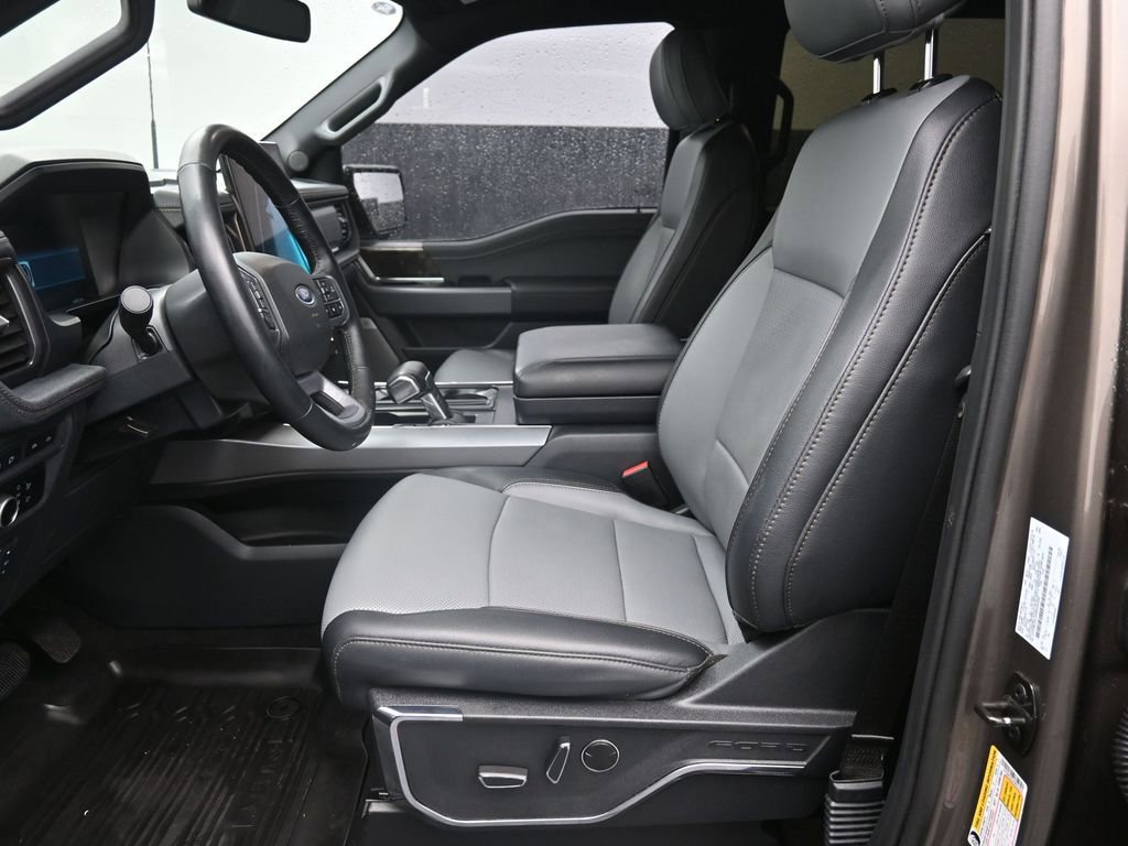 Used 2023 Ford F150 Lightning Lariat w/ Tow Technology Package image 21