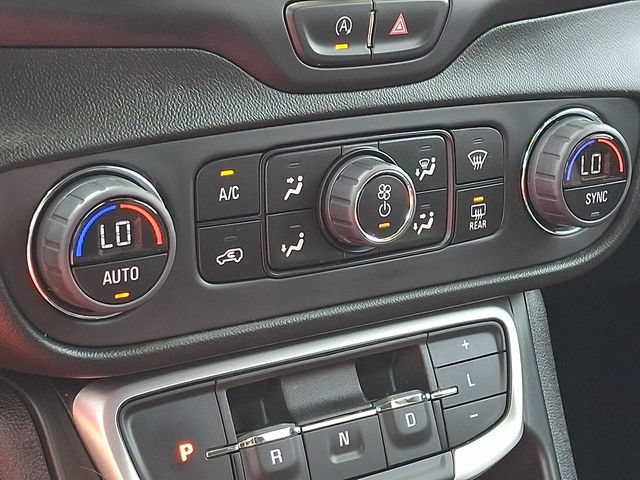 Used 2023 GMC Terrain SLE w/ Driver Convenience Package AWD/4WD image 15