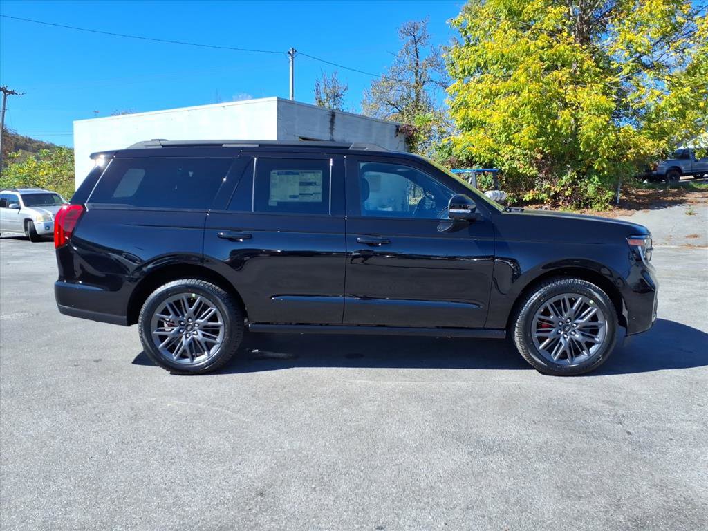 New 2025 Ford Expedition Platinum w/ Stealth Performance Package image 5