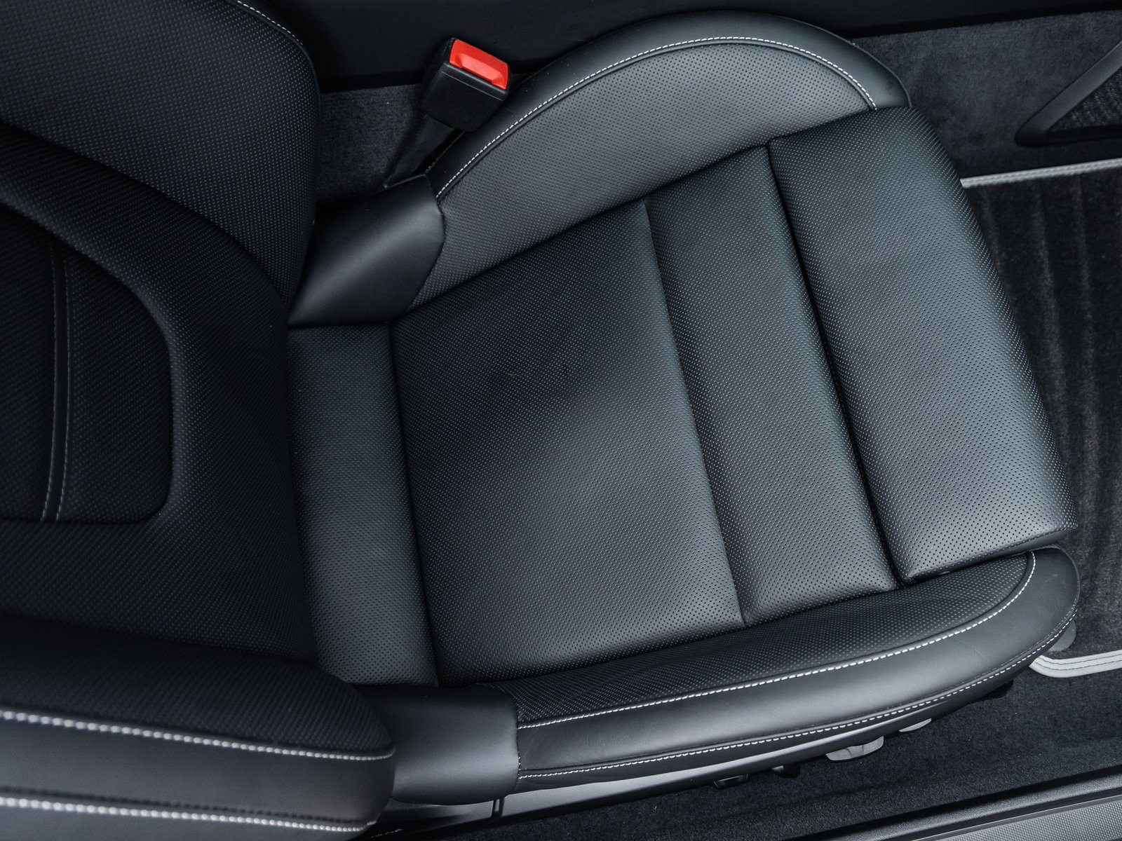 Certified 2022 Porsche 911 Turbo S image 46