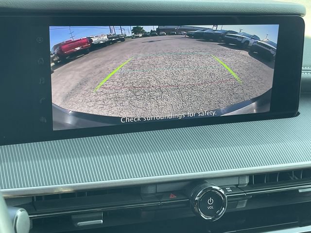 Used 2025 Nissan Murano SV AWD/4WD image 31