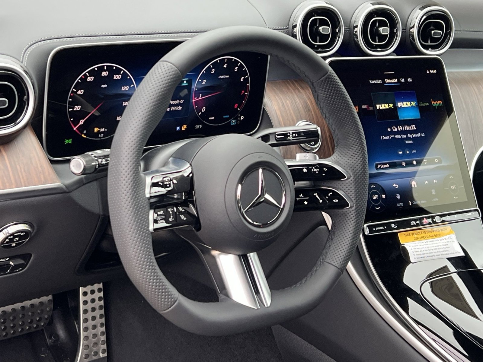 New 2026 Mercedes-Benz GLC 300 4MATIC image 14