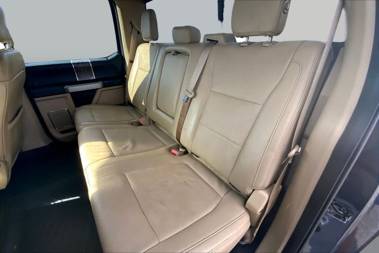Used 2017 Ford F250 Lariat w/ Lariat Ultimate Package AWD/4WD image 21