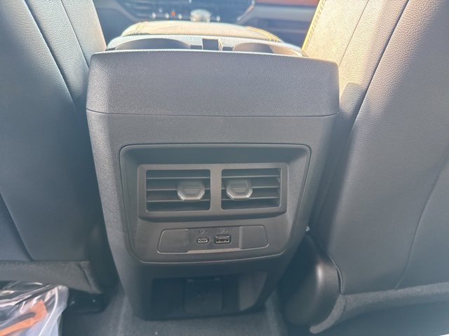 New 2026 GMC Canyon AT4 w/ AT4 Premium Package image 31