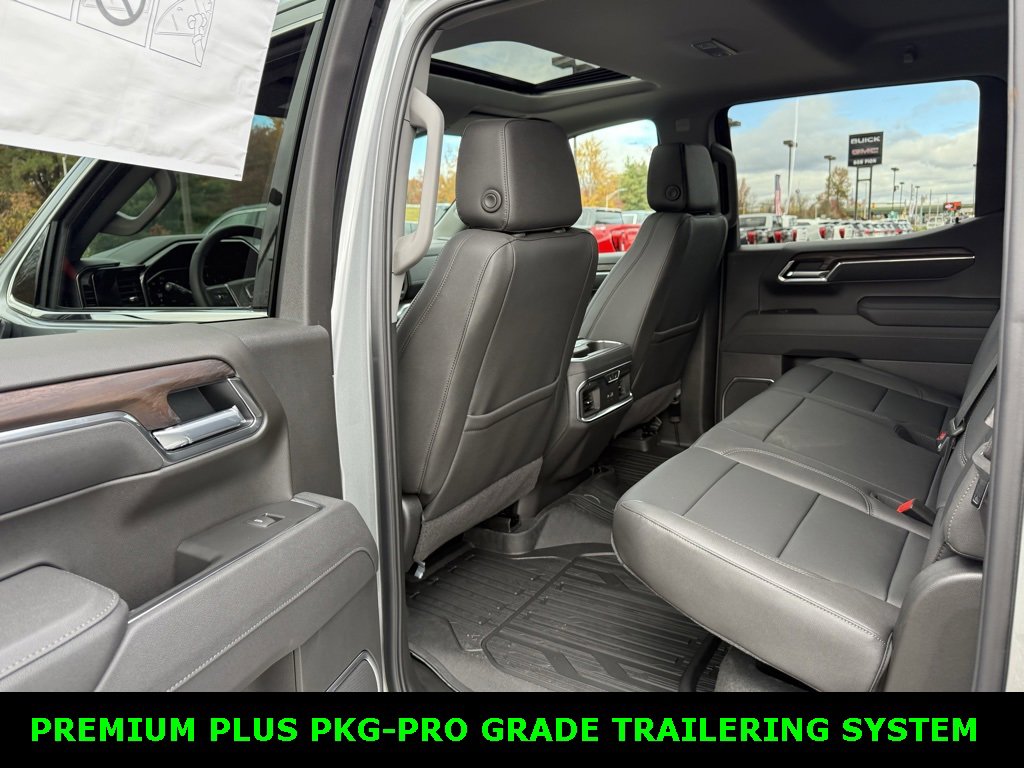 New 2026 GMC Sierra 1500 SLT w/ SLT Premium Plus Package image 10