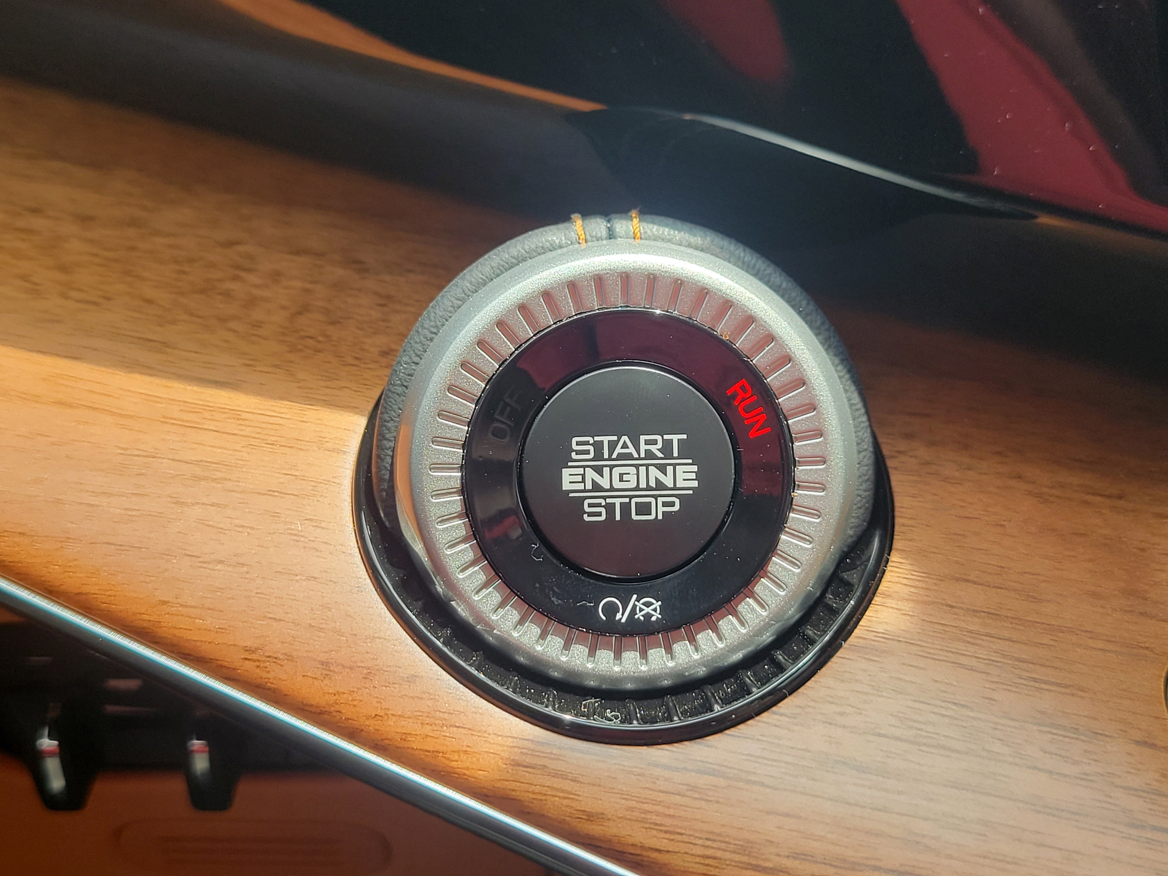 New 2025 Jeep Grand Wagoneer Series III w/ Rear Seat Video Group 1 image 29