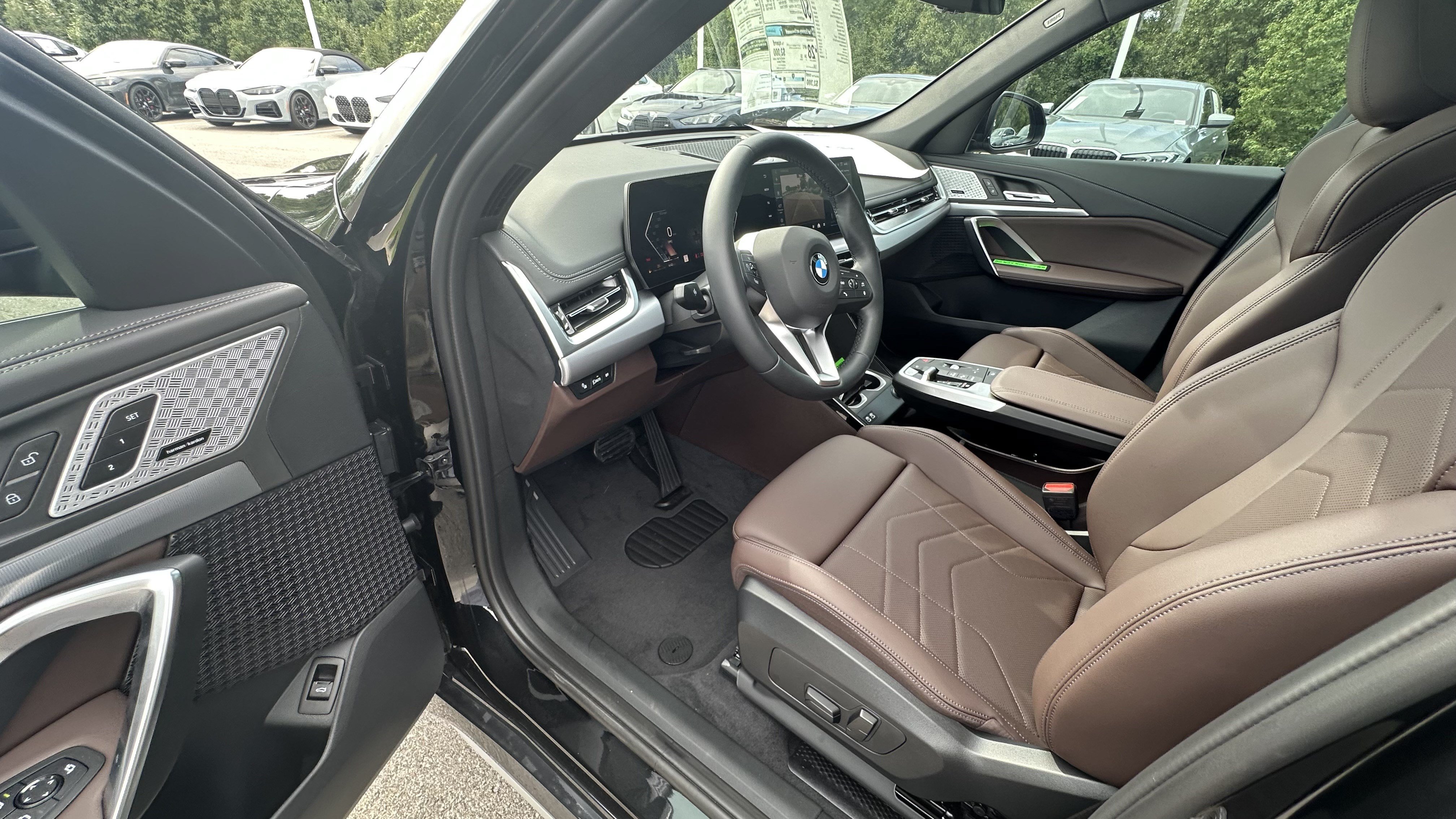 Used 2025 BMW X1 xDrive28i AWD/4WD image 15