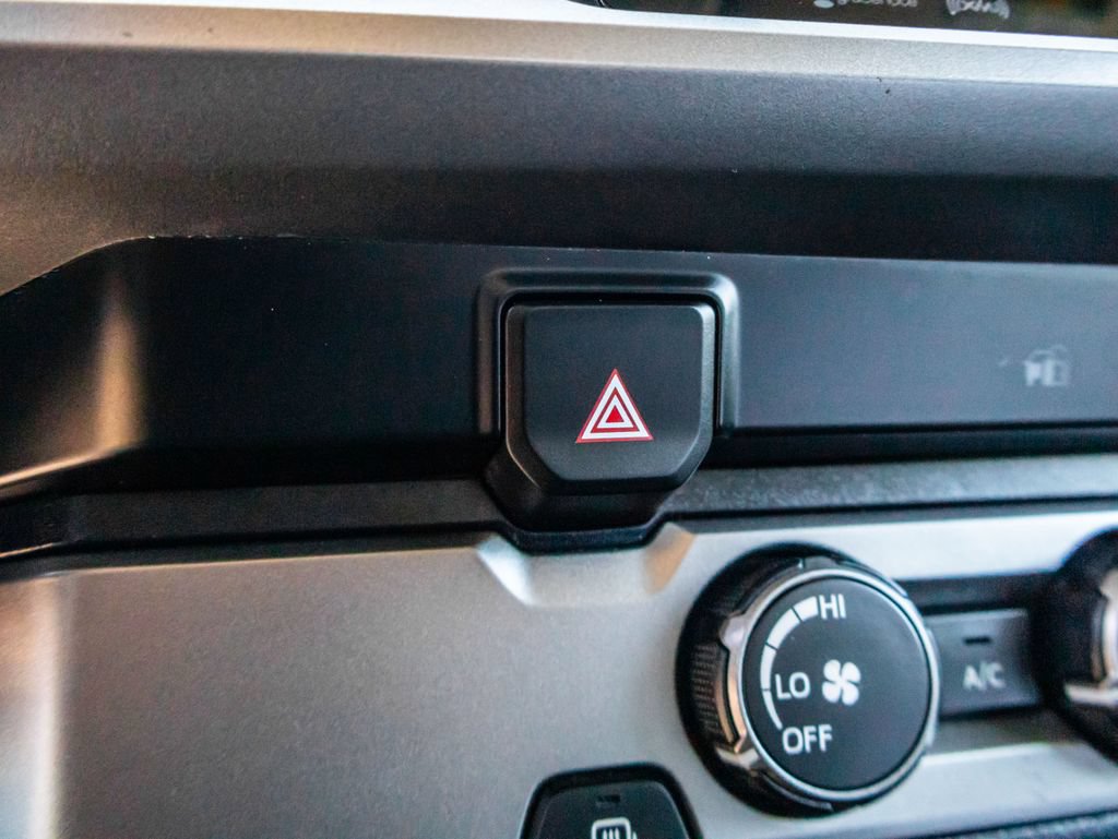 Used 2019 Toyota Tacoma SR5 w/ Exterior Package RWD image 33