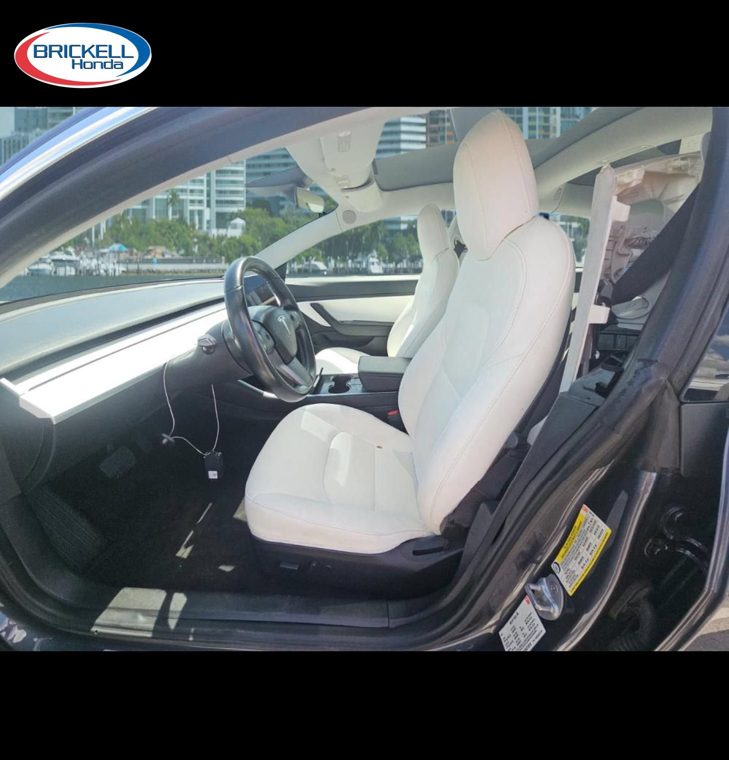 Used 2018 Tesla Model 3 Long Range RWD image 16