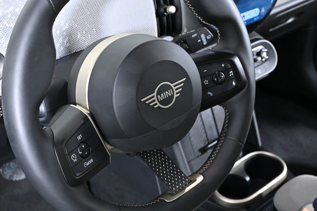 Certified 2025 MINI Cooper S image 12