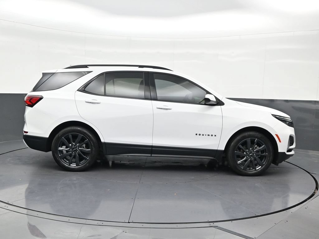 Used 2023 Chevrolet Equinox RS FWD image 7