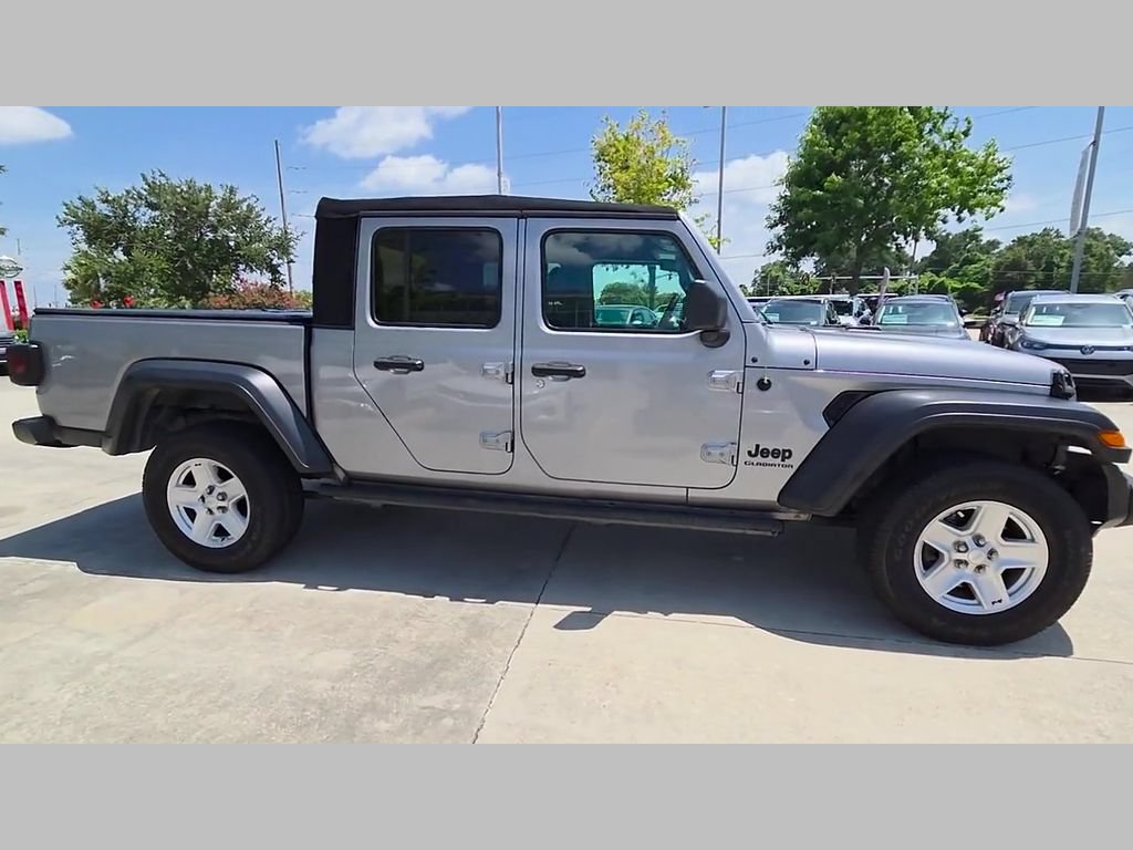 Used 2020 Jeep Gladiator Sport w/ Quick Order Package 24S AWD/4WD image 46