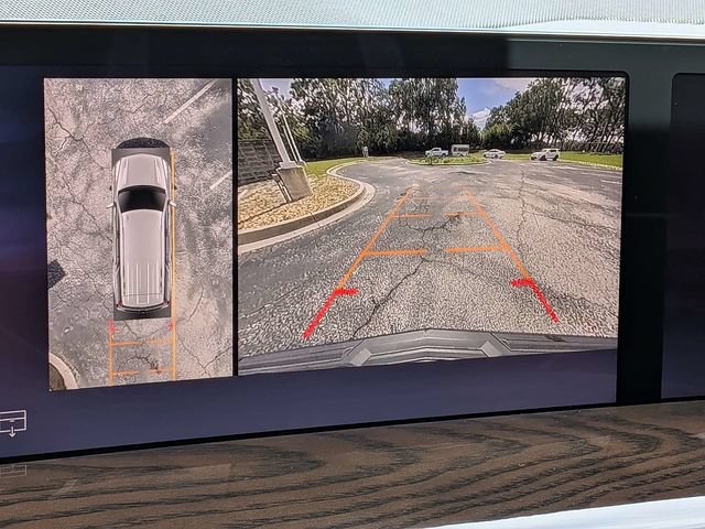 Certified 2026 Cadillac Escalade Platinum Sport AWD/4WD image 24