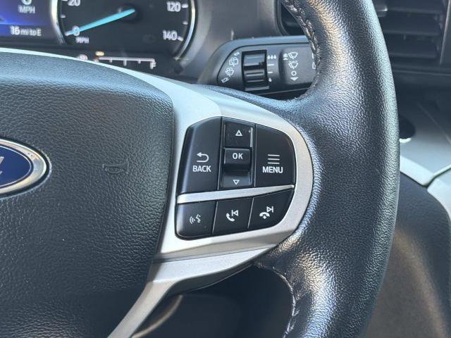 Certified 2022 Ford Explorer XLT image 11